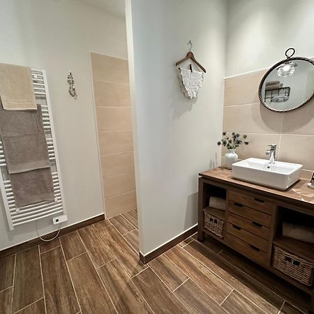 Aux 3 Forets Bizeneuille Экстерьер фото